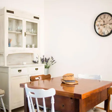 Holiday home Belvilla By Oyo Brezza Dal Mare Pesaro