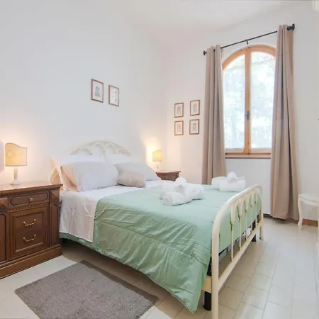 Enchanting Coastal With Views