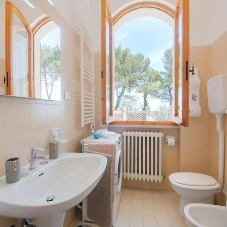 Enchanting Coastal With Views Pesaro