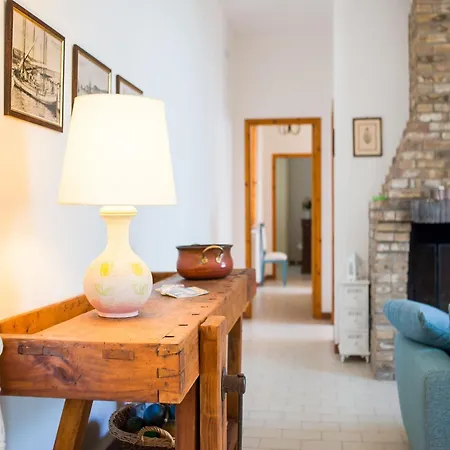 Enchanting Coastal With Views Casa de Férias Pesaro